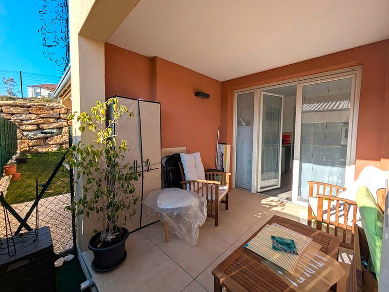 Superbe appartement T2 neuf avec terrasse et parking Sanar