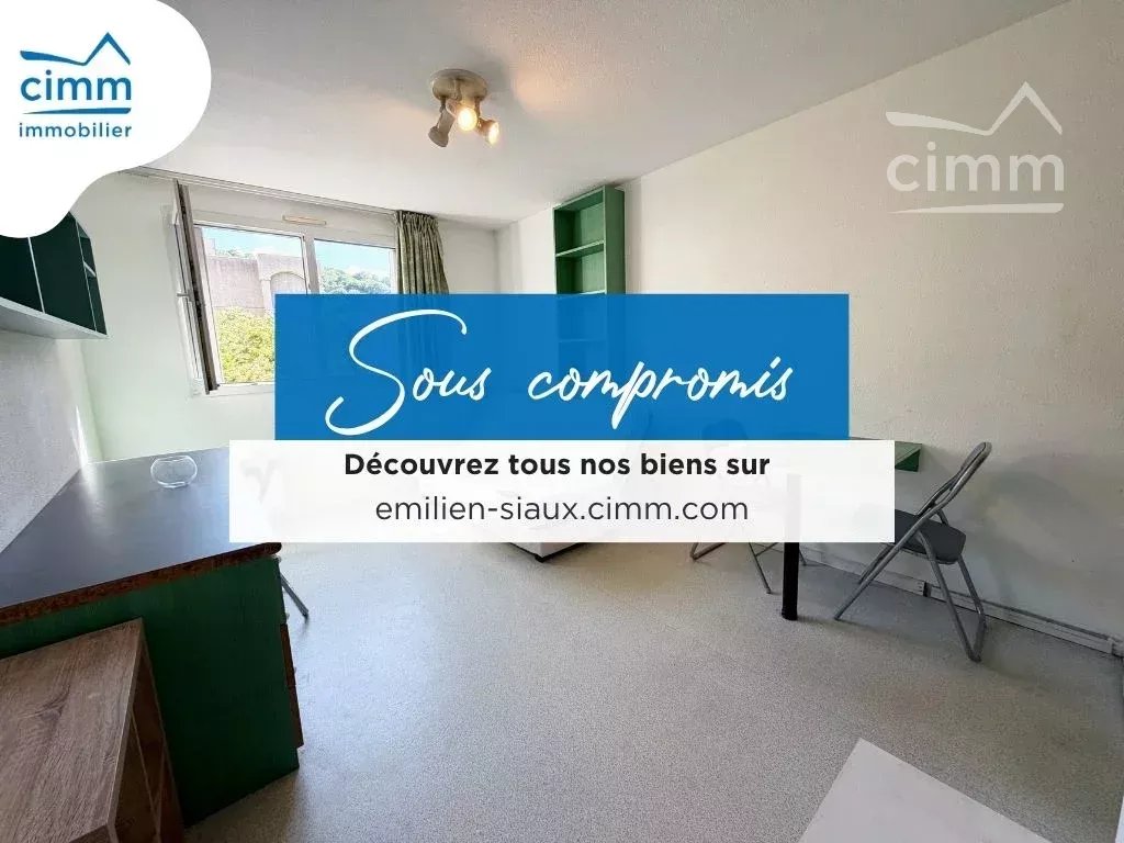 20m2 studio with parking space