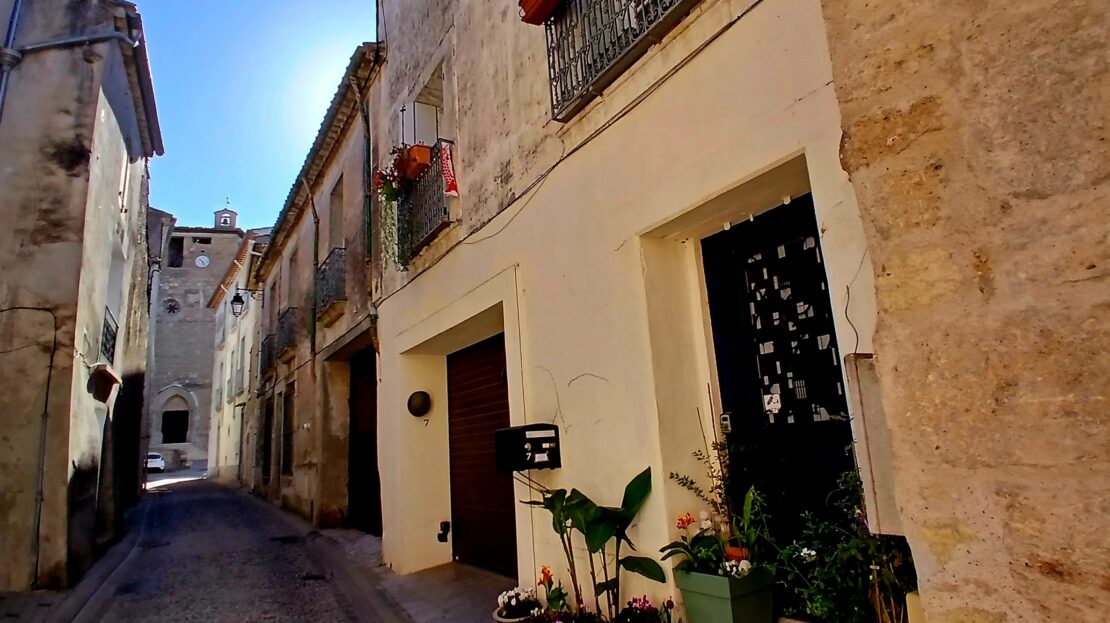 Charming Village House, Fully Renovated, Offering 2 Bedrooms, 3 Bathrooms, Large Garage, 2 Terraces And Views