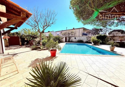Magnifique maison T6 de 171 m² sur 520 m² de terrain avec piscine