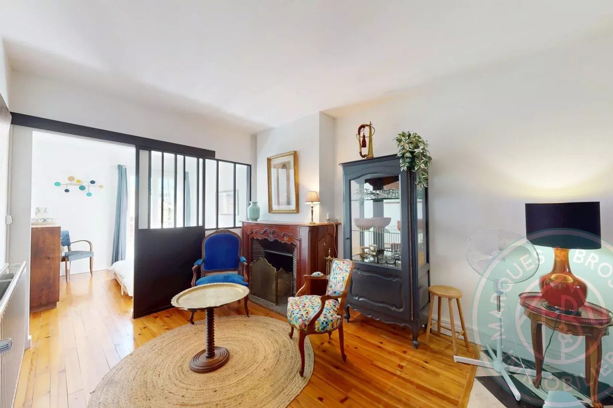 Property complex in the heart of Bagnères-de-Bigorre