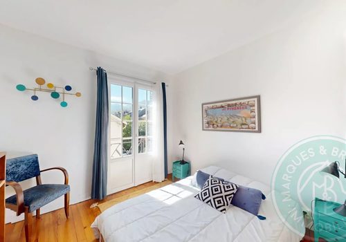 Property complex in the heart of Bagnères-de-Bigorre