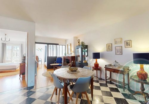 Property complex in the heart of Bagnères-de-Bigorre