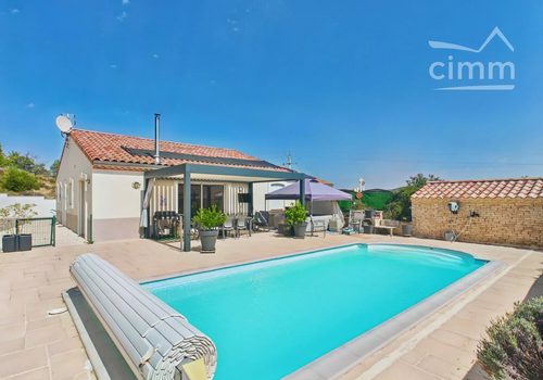 Single-storey 4-bedroom villa with pool and jacuzzi – Lagorce, Ardèche