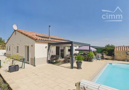Single-storey 4-bedroom villa with pool and jacuzzi – Lagorce, Ardèche