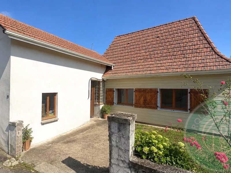 Maison de ville T3/T4 avec fort potentiel