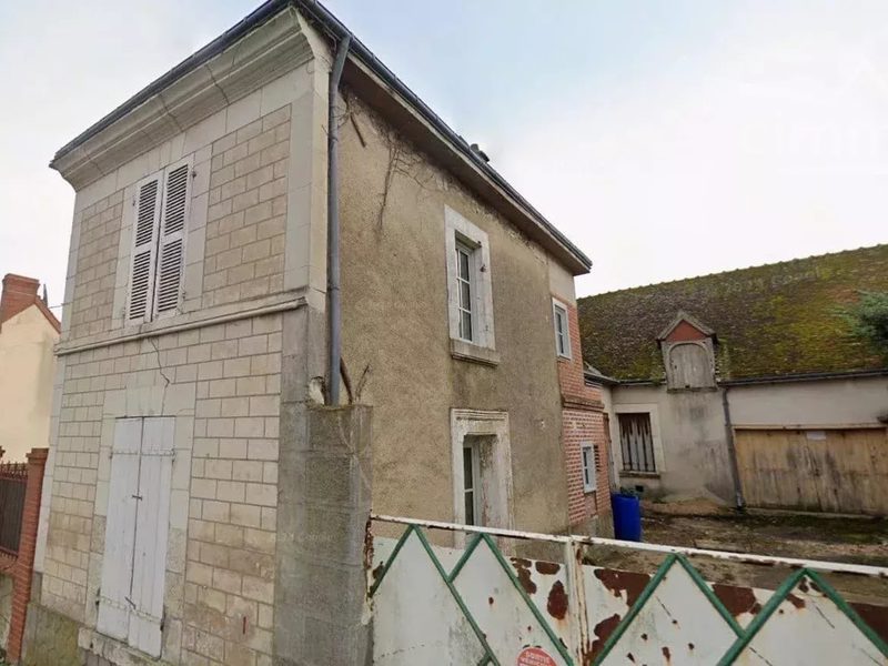 TE KOOP HUIS TE RENOVEREN