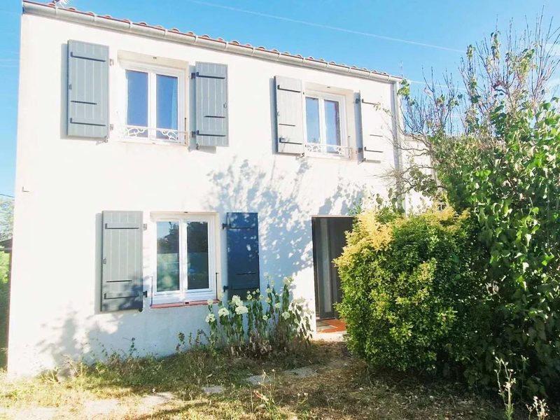 TE KOOP – Mooi familiehuis van 127,18 m² op de heuvels van La Tour-du-Pin