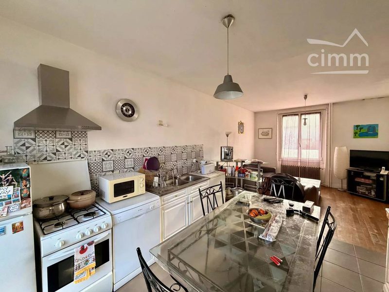 Huis dichtbij station Blois van 91 m² – 4 slaapkamers – Tuin – Kelder