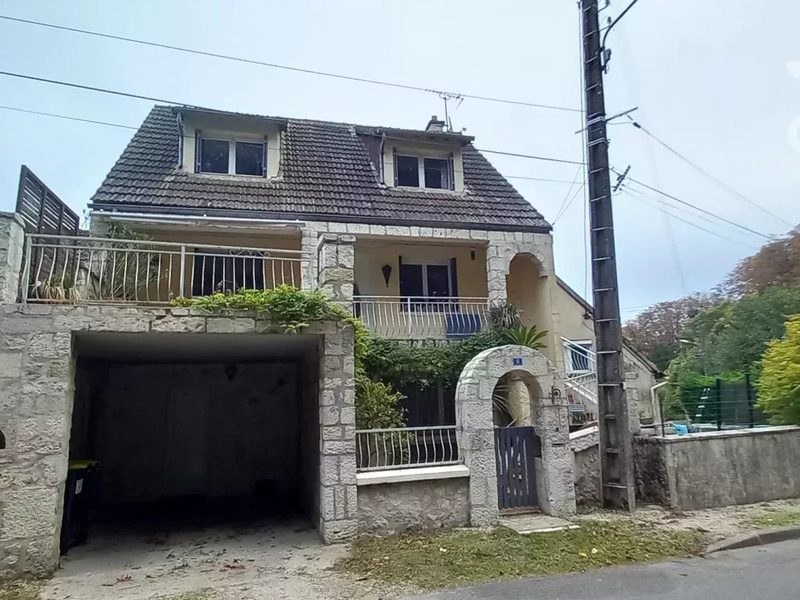 Te koop, Coulanges, familiehuis met 3/4 slaapkamers, rustig gelegen