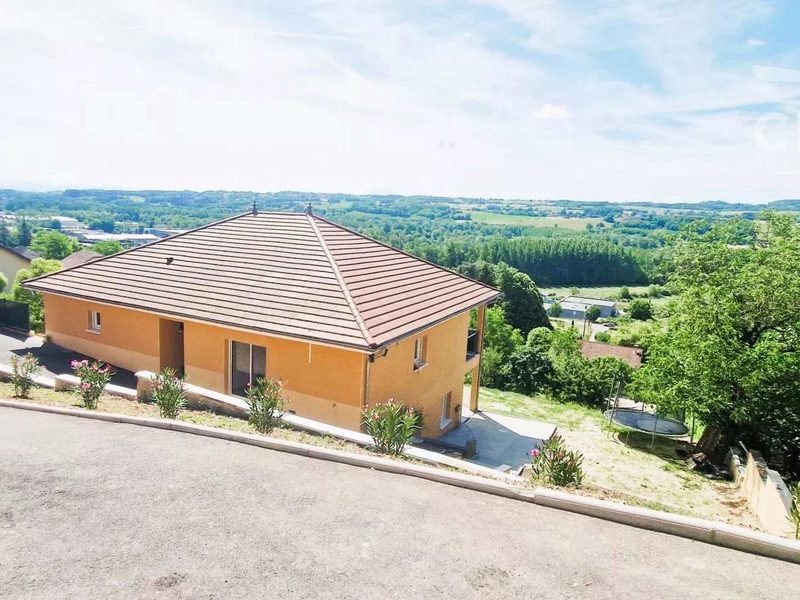 🔑 TE KOOP – Prachtig pand met twee ruime appartementen en hoogwaardige afwerkingen