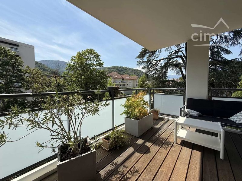 T3 appartement van 63 m² in Gières