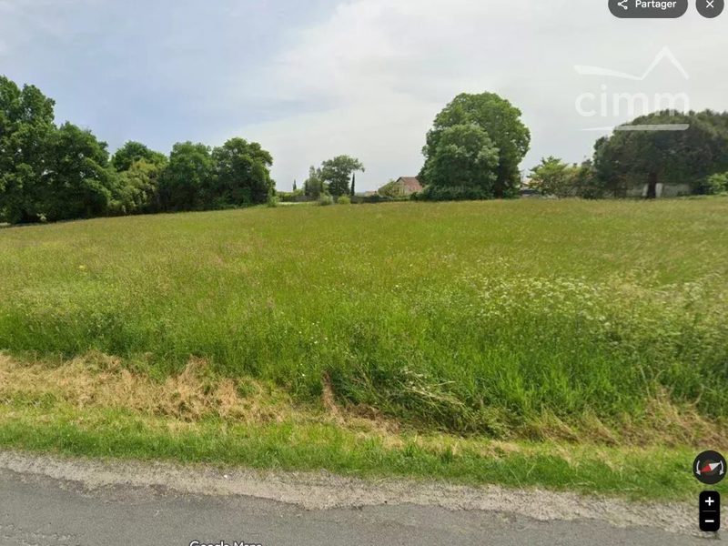 Bouwgrond 4800m² in Guîtres (33)