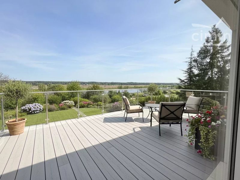 Uitzonderlijk huis in Blois met zwembad en uitzicht op de Loire