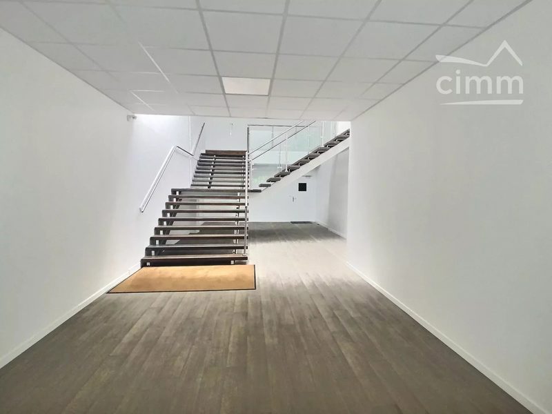 Plateau de 250 m² à usage de bureau divisible