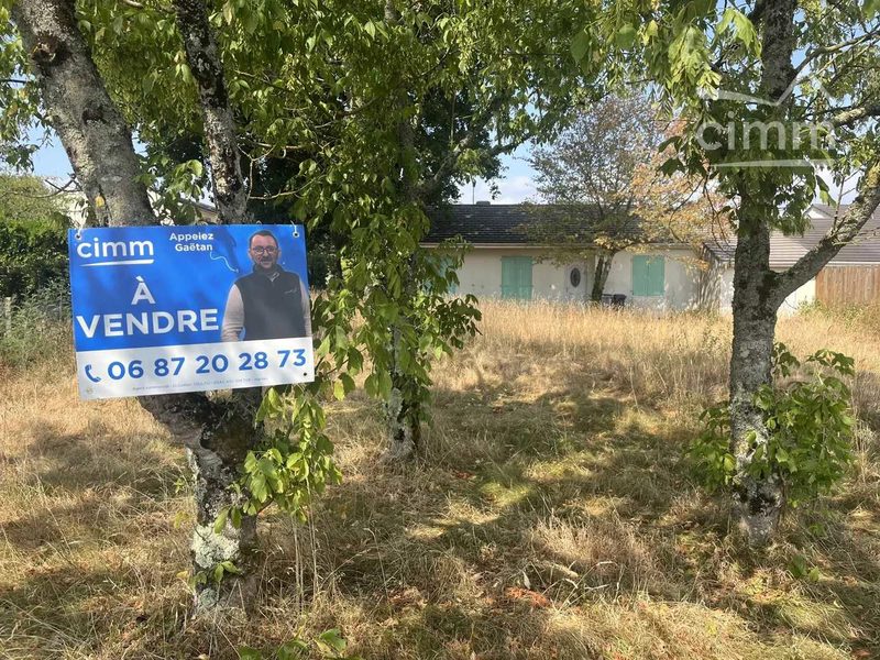 T3 huis van 90m² op een perceel van 1025 m² gelegen in de regio SAINT MARS DU DESERT