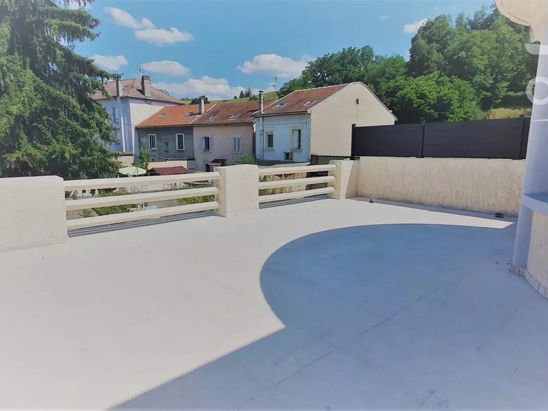 Gerenoveerd appartement met terras 51 m² – Verhuurd voor €950 excl. kosten