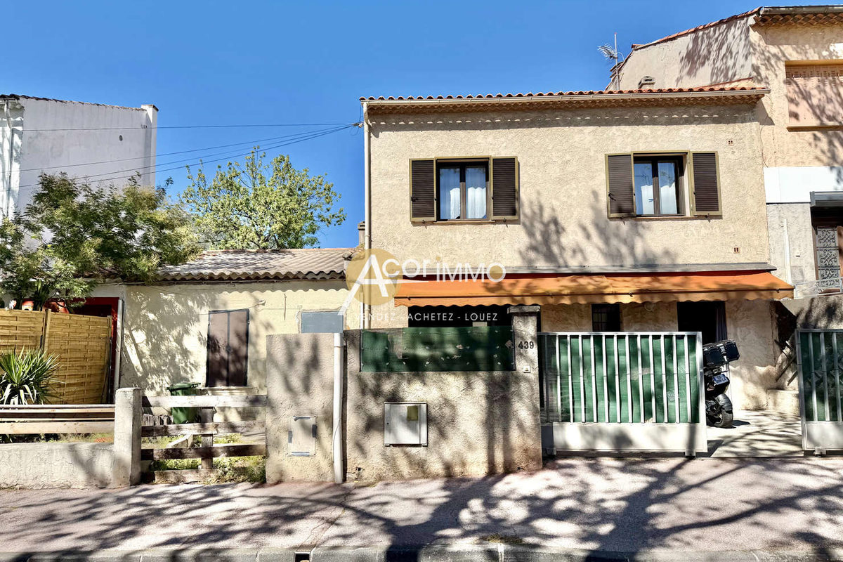 Toulon East - Two terraced houses