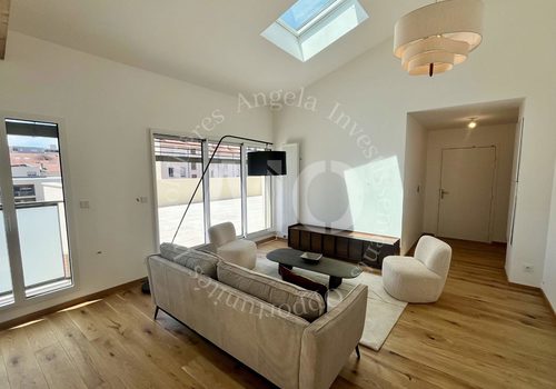 Uitzonderlijk penthouse appartement Laatste verdieping Terras