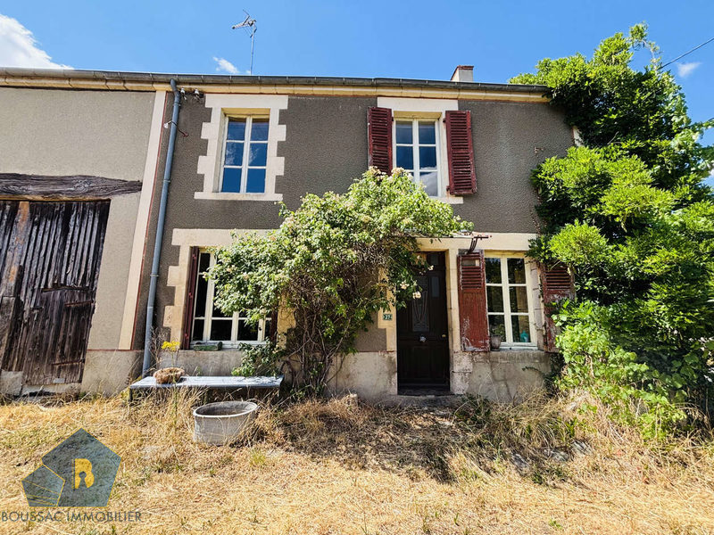 Village house with 7 rooms in Saint-Silvain-Sous-Toulx