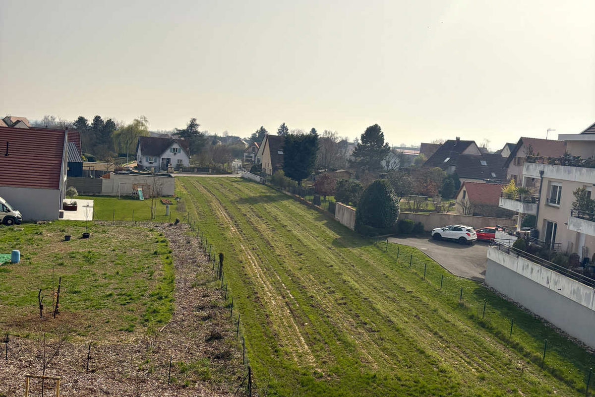 BARR: 18.44 ares: Flat building plot in a subdivision