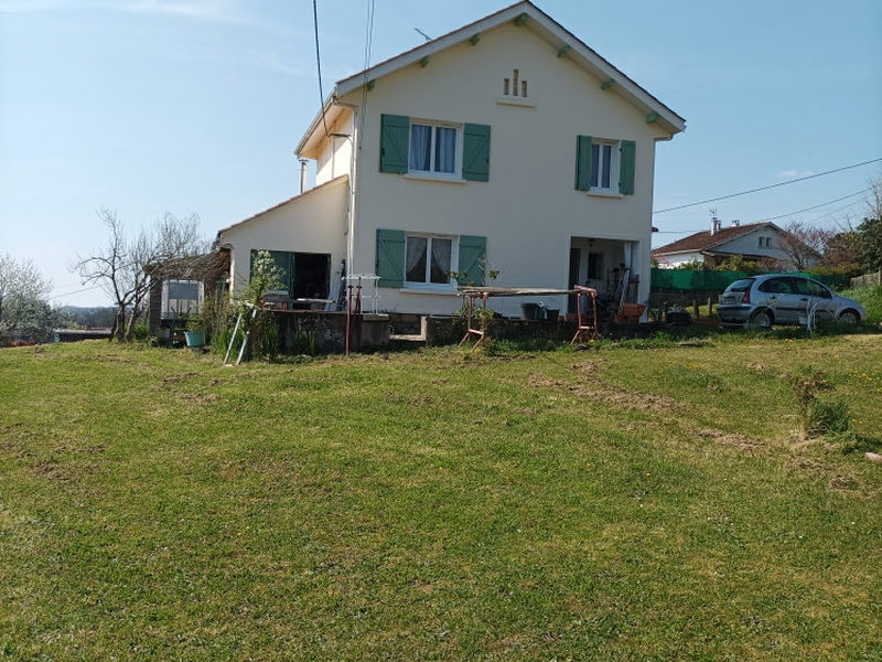 Huis van 84m2 te koop in Fumel met