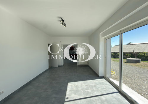 Ensemble immobilier – ancien corps de ferme – plus de 7 hectares