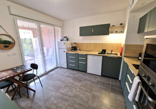 Prachtig nieuw T2-appartement met terras en parkeren Sanar