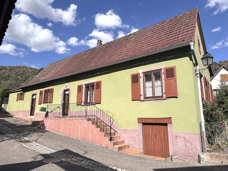 ANDLAU : charmante maison avec jardin et garage. A rénover