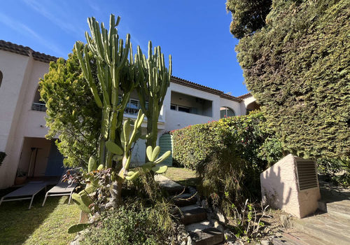 Saint-Tropez, à deux pas de la Place des Lices, appartement