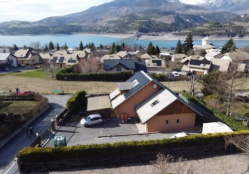 Beautiful house for sale in Savines Le Lac