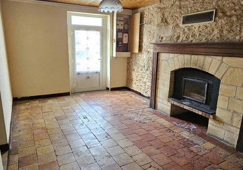 À Lacapelle-Biron, jolie maison de village