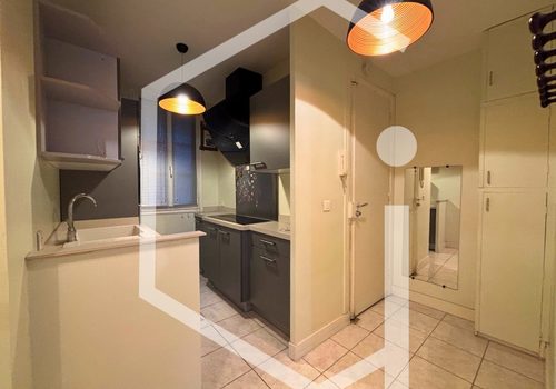 Charming 2-room apartment La Garenne-Colombes 3rd floor + cellar