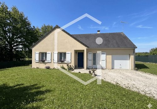 Op 10 minuten van Sancerrois Bungalow met tuin