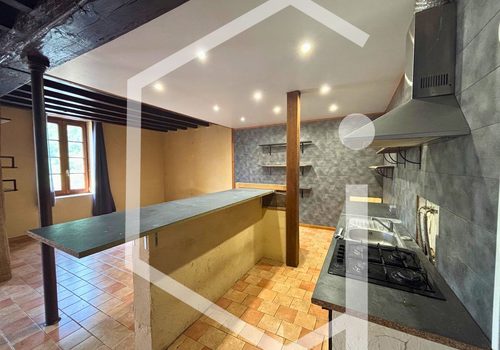 Apartment - Port view - Cellar and parking