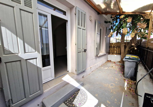 Charming detached house T3 with terrace La Seyne-sur-