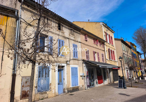 LOT DE DEUX APPARTEMENTS + COMBLES