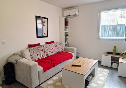 Prachtig nieuw T2-appartement met terras en parkeren Sanar