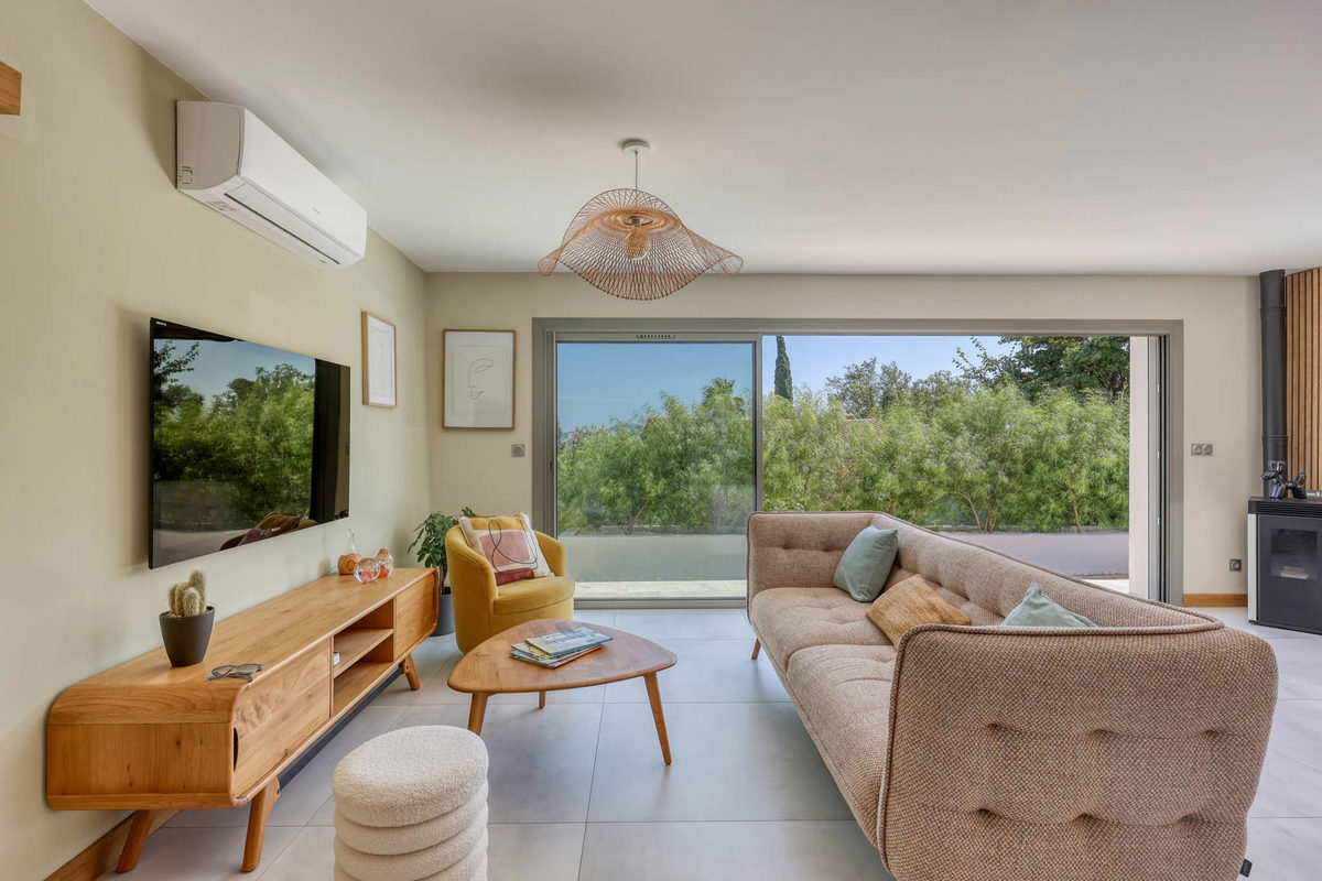 Villa avec piscine - Sanary-sur-Mer   133 m2   3 suites   Ja