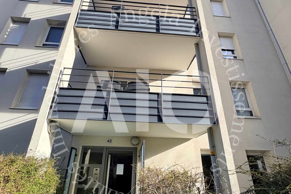 Two-room apartment with an area of 50m2 and a 22m2 terrace