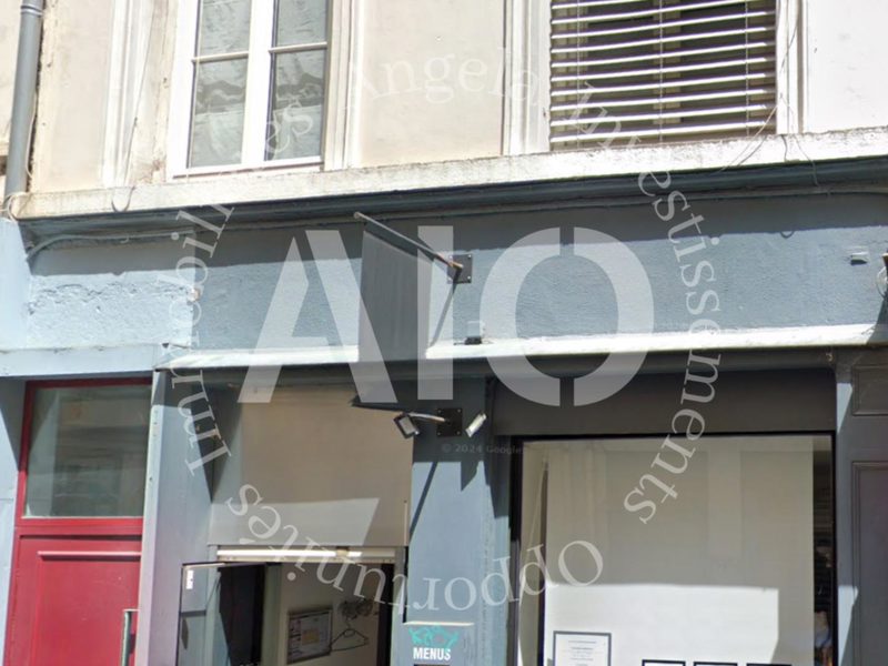 Studio d'une surface de 29m2 au rez-de-chaussée donnant sur cour
