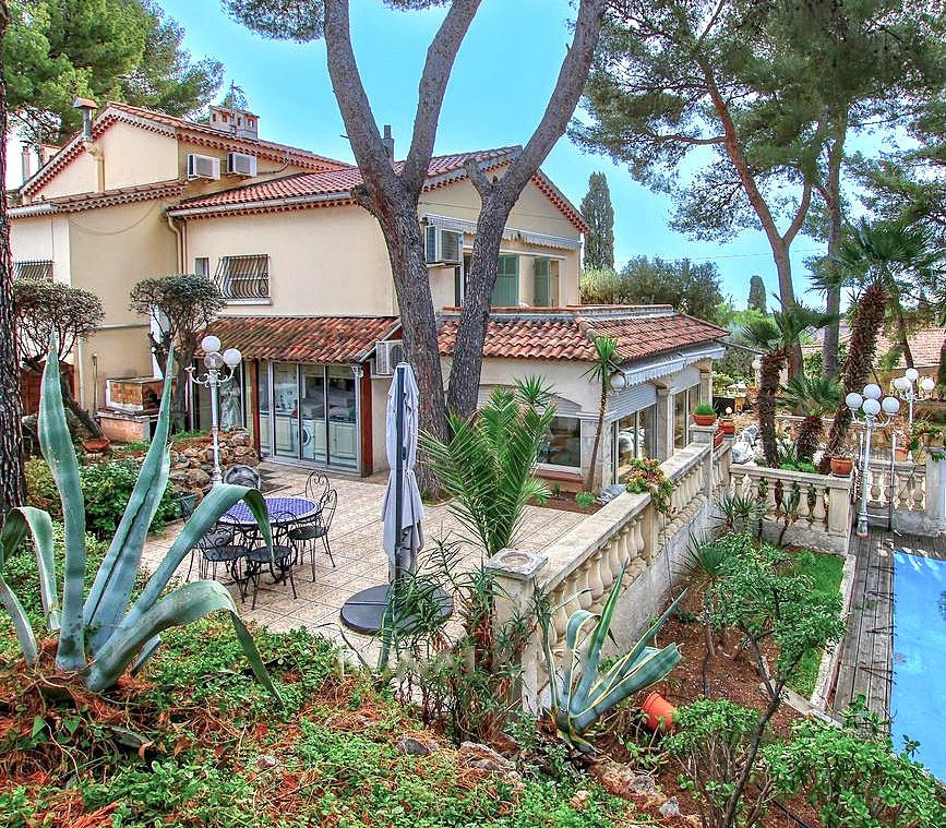 Magnificent villa