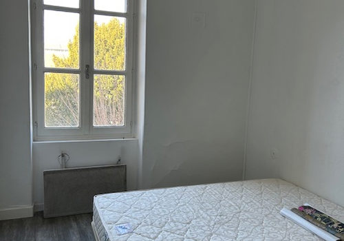 Apartment for sale 2 rooms 27.99 m2 Opportunity / Investment