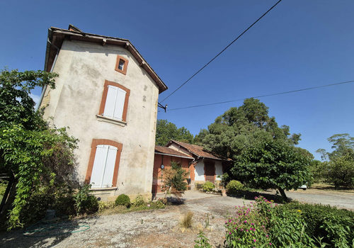 Op 9 km van Castelnaudary oude station