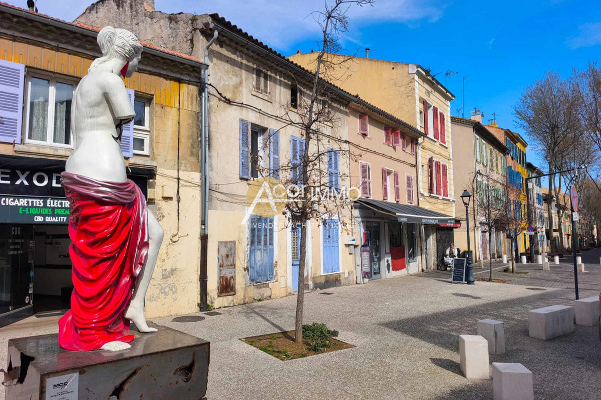 LOT DE DEUX APPARTEMENTS + COMBLES