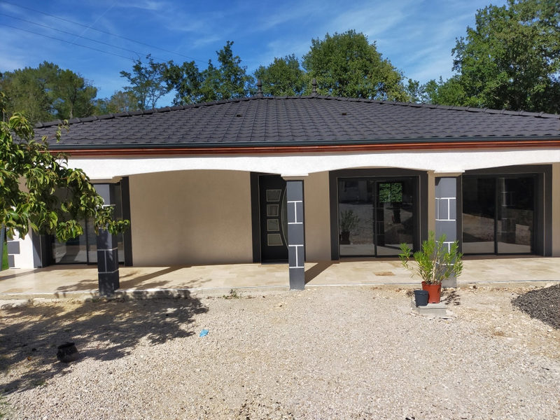 Agréable maison récente de plain-pied