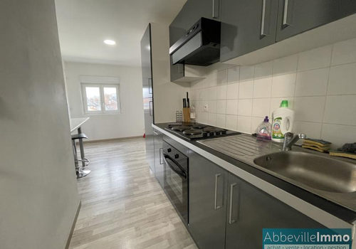Studio ABBEVILLE - 1 pièce(s) - 13,1 m²