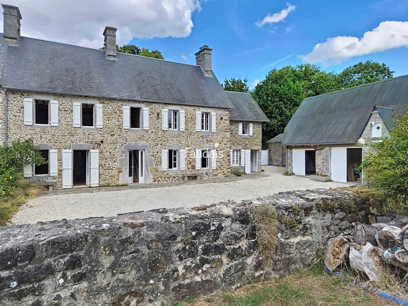 MAISON DE CARACTÈRE À 5 KM DE LA MER