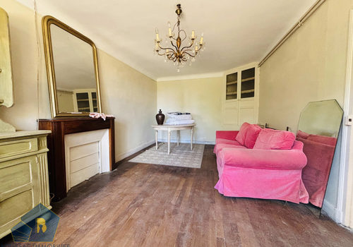 Village house with 7 rooms in Saint-Silvain-Sous-Toulx