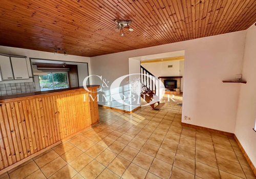 Huis met 3 slaapkamers in een rustig dorp